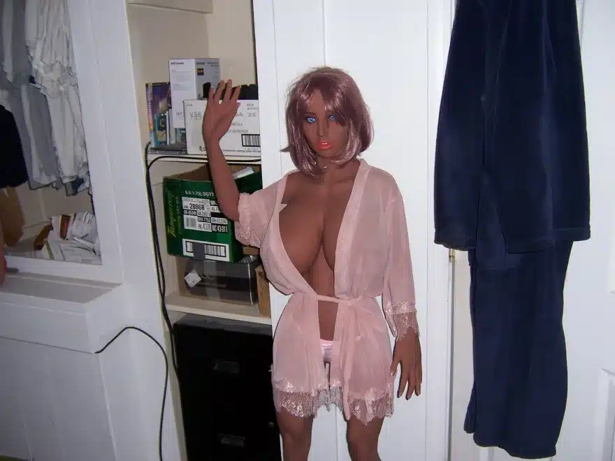 sex-doll-quality-difference-example