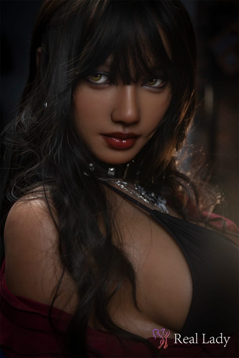 170cm 5ft7 B-Cup Silicone Sex Doll Rita (1)