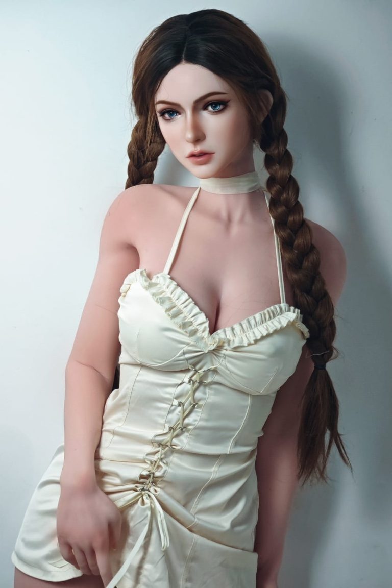 160cm 5ft3 Custom Bust Silicone Sex Doll Kat Baccarin (1)