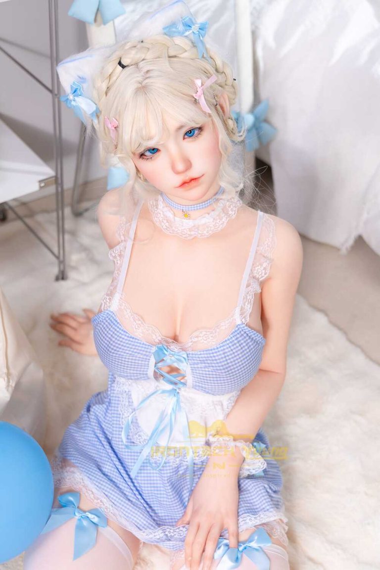 154cm 5ft E-Cup Silicone Sex Doll Zia (1)