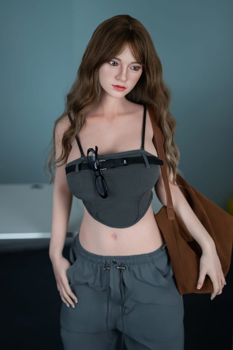 170cm 5ft7 D-Cup Hybrid or Silicone Sex Doll Chloe (1)