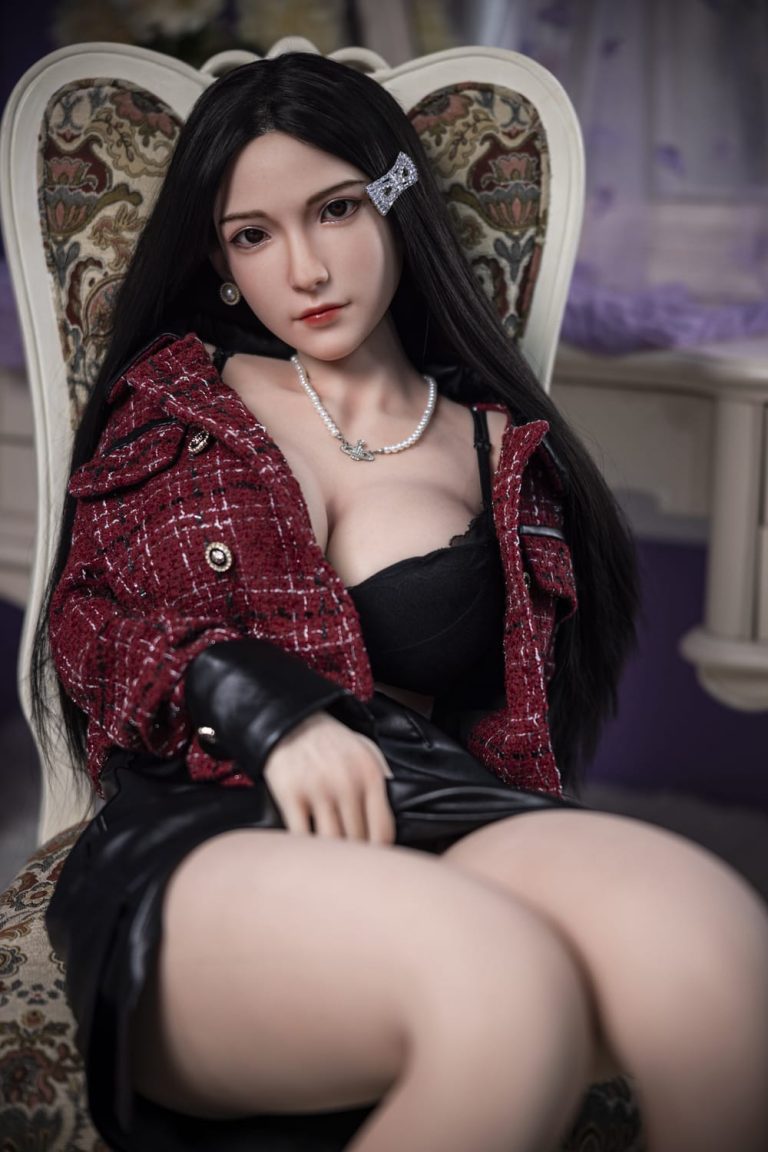 170cm 5ft7 D-Cup Hybrid or Silicone Sex Doll Tifa (1)