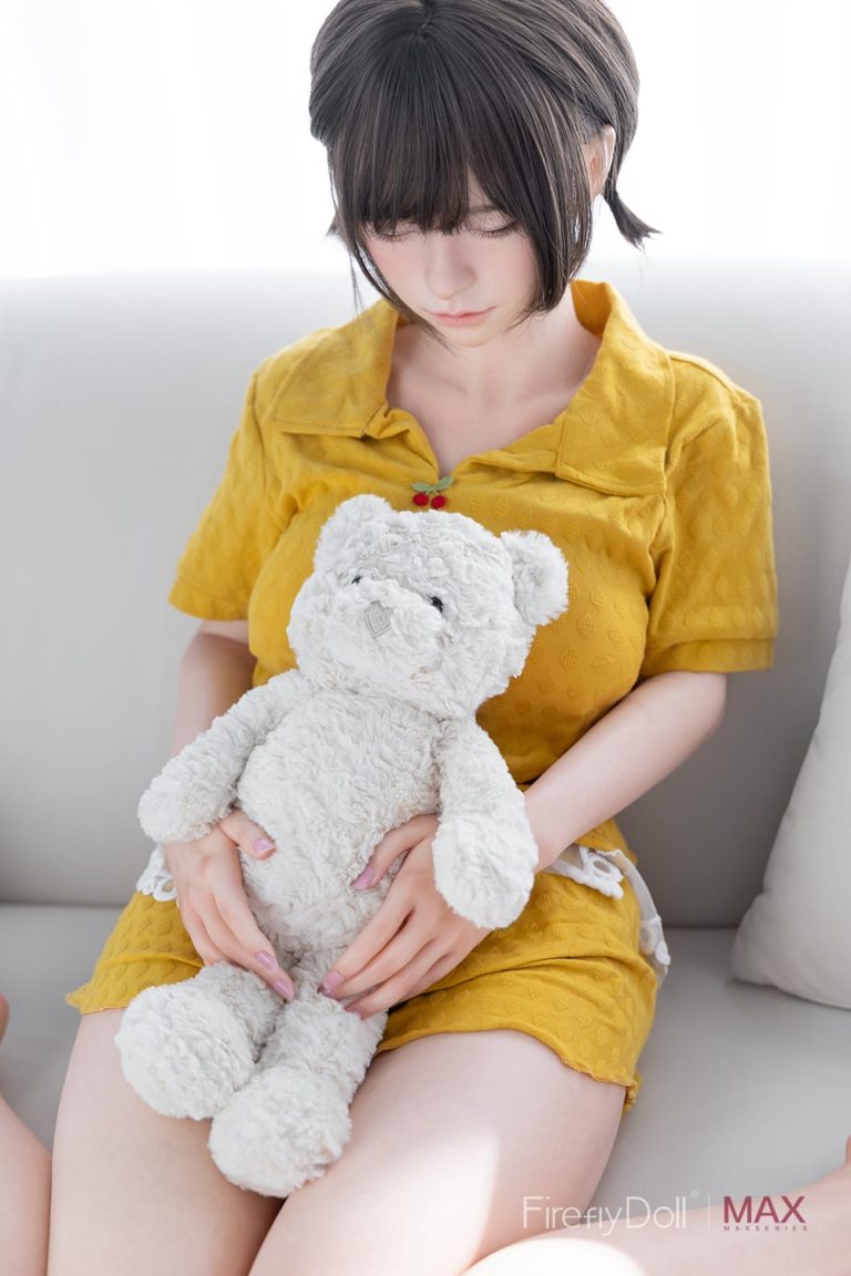 153cm 5ft B-Cup Silicone Sex Doll Liuli (1)