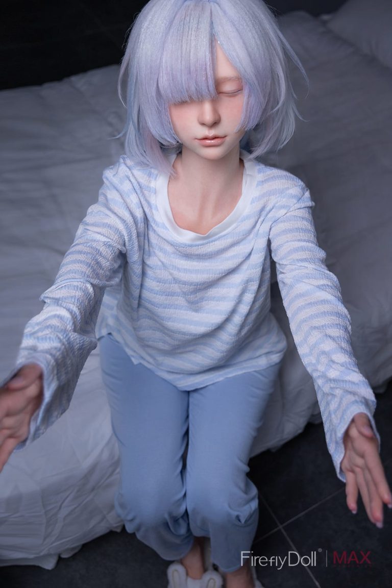 153cm5ft B-Cup Silicone Sex Doll Liuli (1)