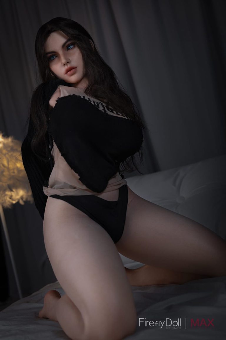 160cm 5ft3 G-Cup Silicone Sex Doll Mary (1)