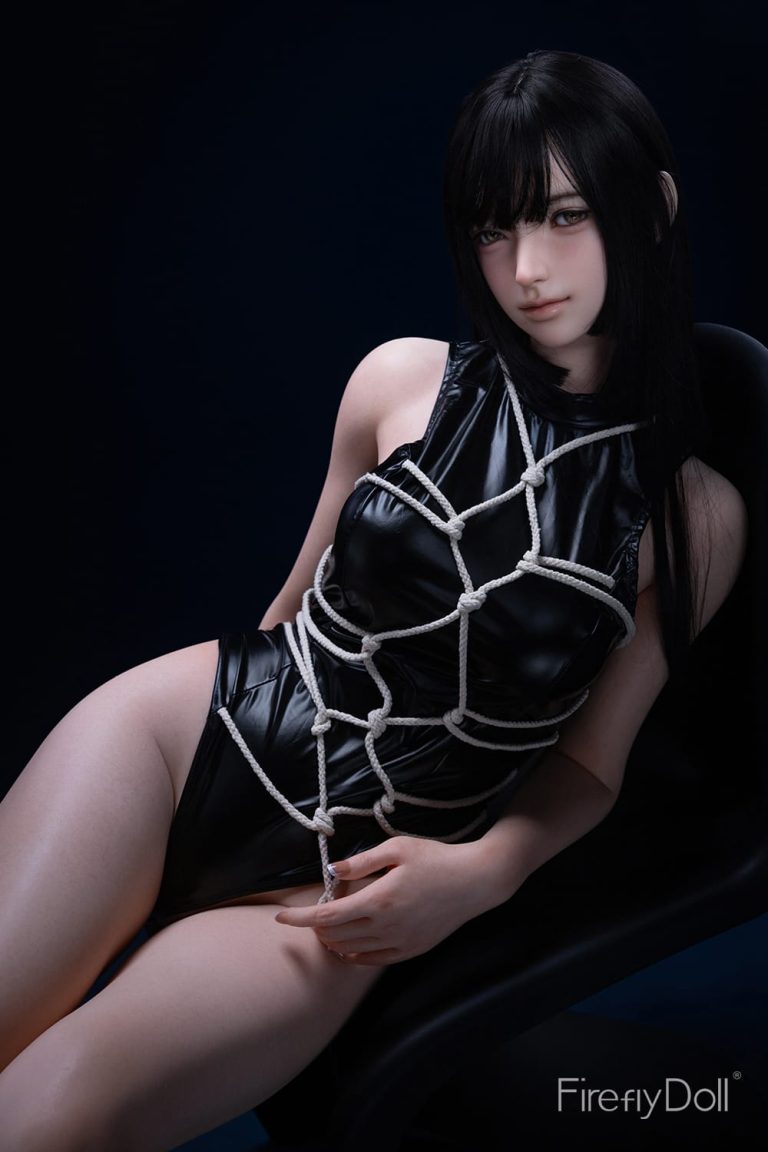 162cm 5ft4 B-Cup Silicone Sex Doll Lingling (1)